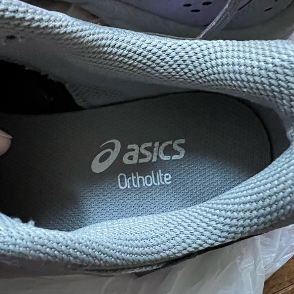 ASICS sneakers - Picture 9 of 10